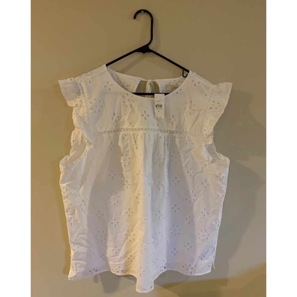 Eyelet Cap Sleeve Top